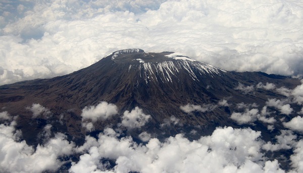 climb kilimanjaro weather condition